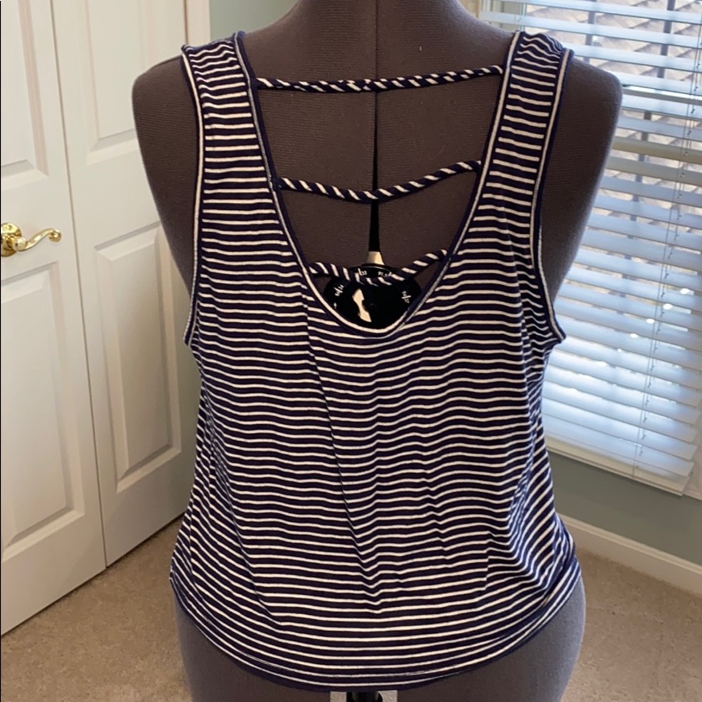 Open Back Tank - Large - Picture 2 of 3